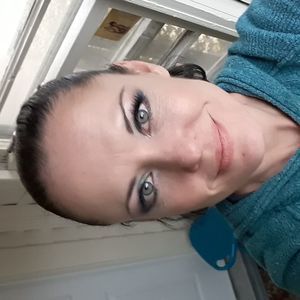 Meet your Posher, Reneelynn